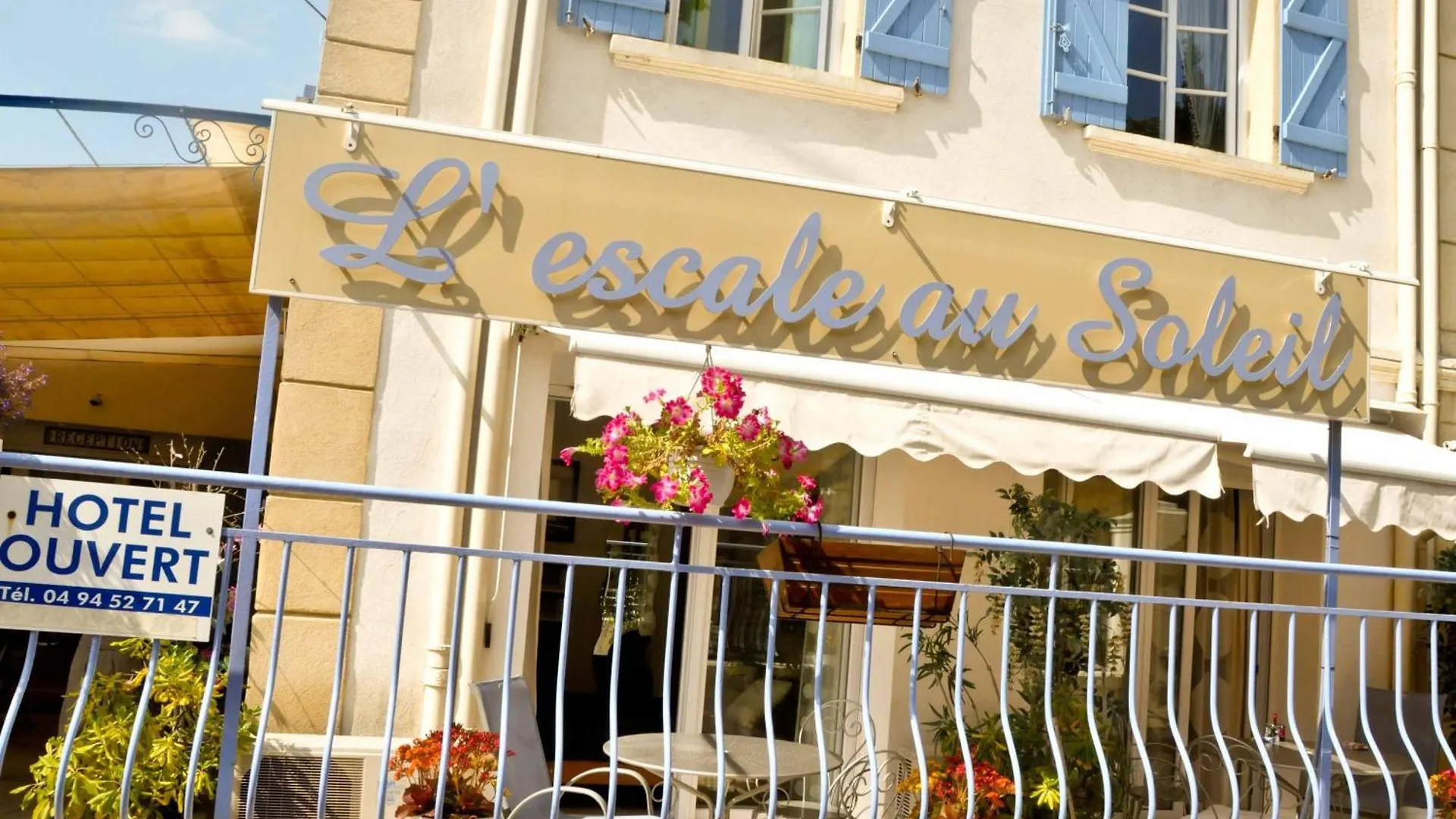 Hotel L'Escale Au Soleil Saint Aygulf 2*,