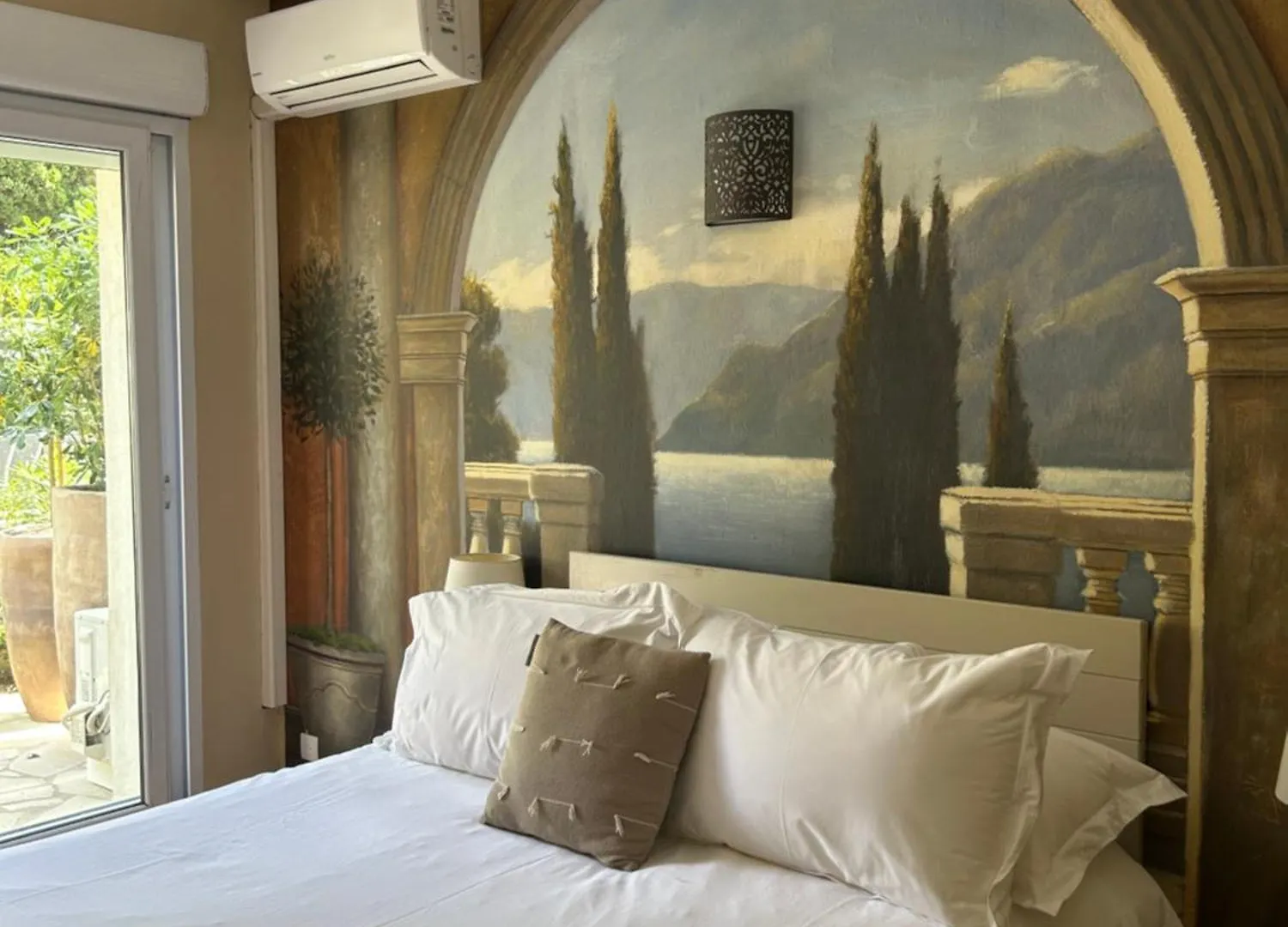 Hotel L'Escale Au Soleil Saint Aygulf 2*,  Frankrijk