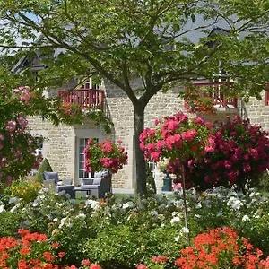 hotel-auberge-de-la-motte-jean.inbrittany.com/