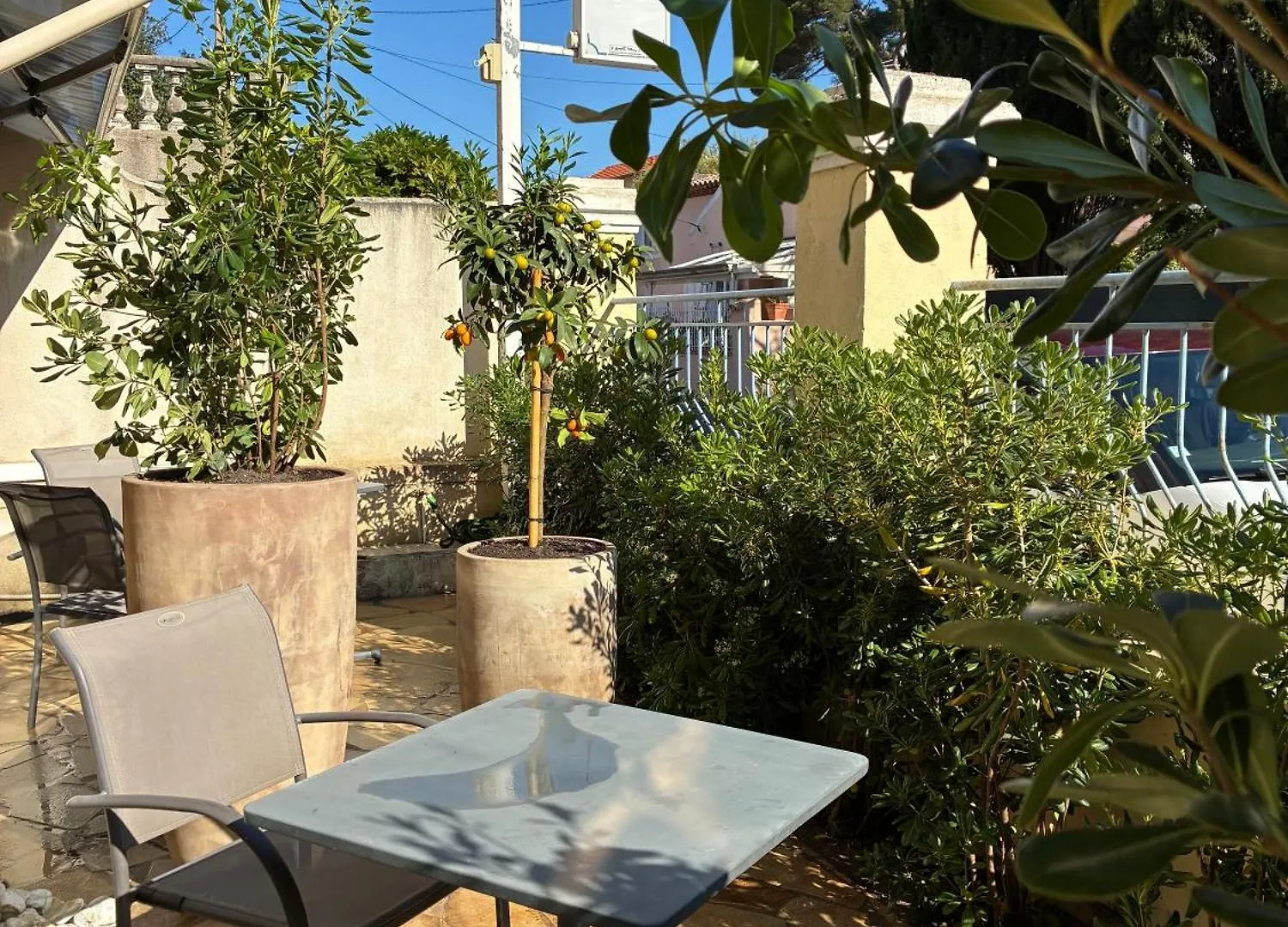 Hotel L'Escale Au Soleil Saint Aygulf 2*,  France